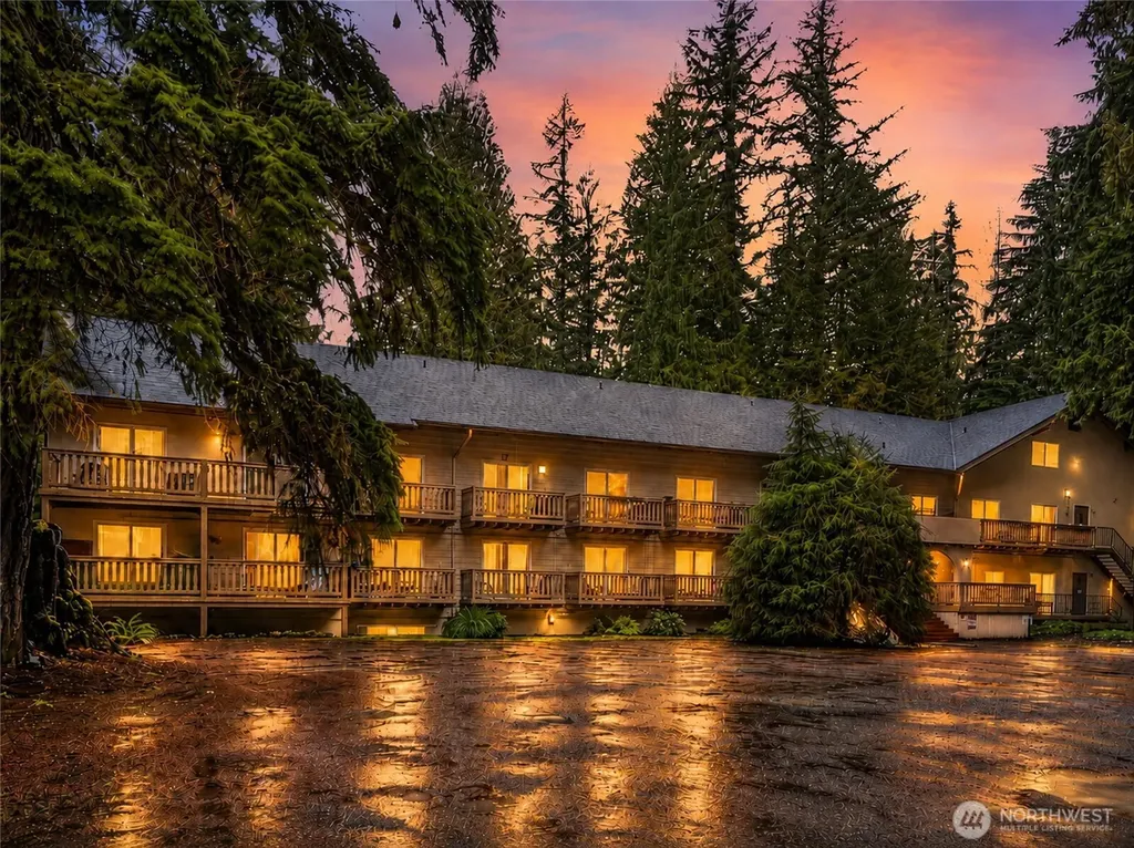 10433 Mt. Baker Highway Deming WA 98244