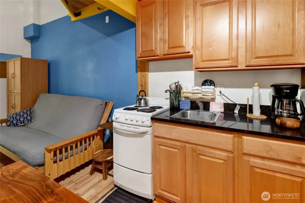 10433 Mt. Baker Highway Deming WA 98244