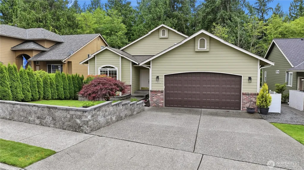 18012 Ambleside Court Arlington WA 98223