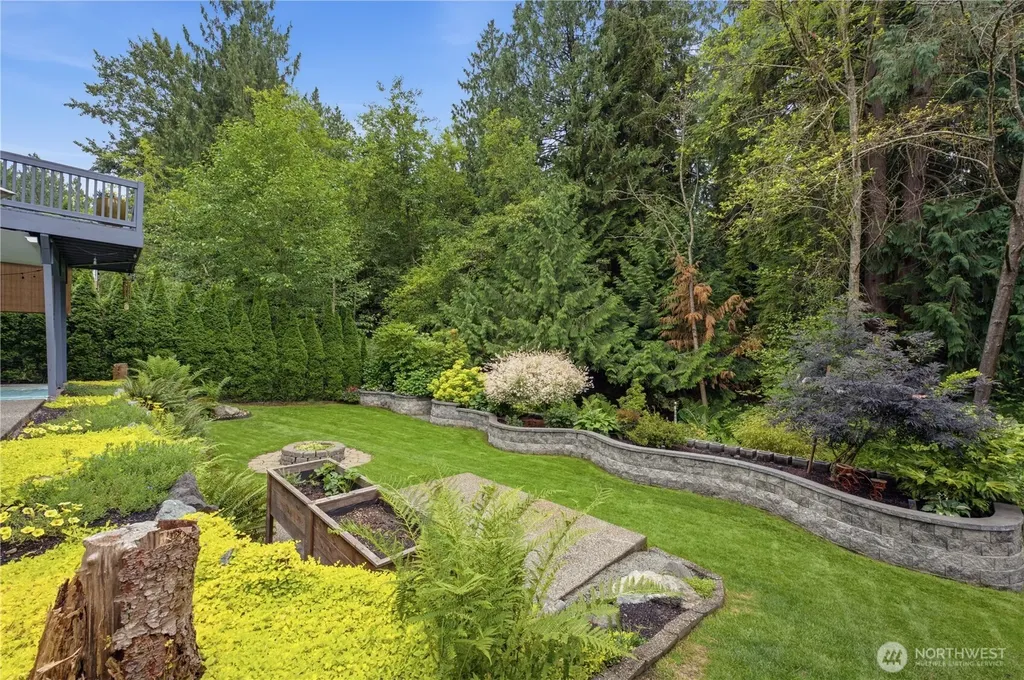 18012 Ambleside Court Arlington WA 98223