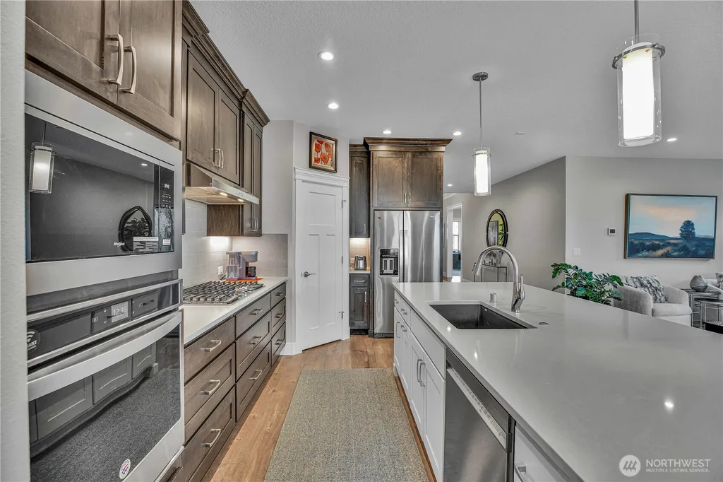 1225 S 44th Avenue Ridgefield WA 98642