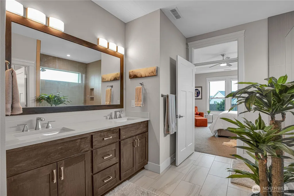 1225 S 44th Avenue Ridgefield WA 98642