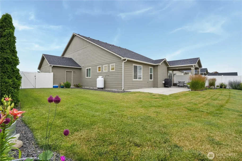 4309 Hedman Court NE Moses Lake WA 98837