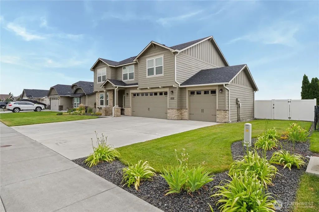 4309 Hedman Court NE Moses Lake WA 98837