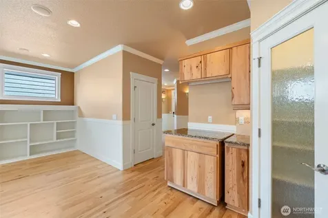6114 NE 80th Court Vancouver WA 98662