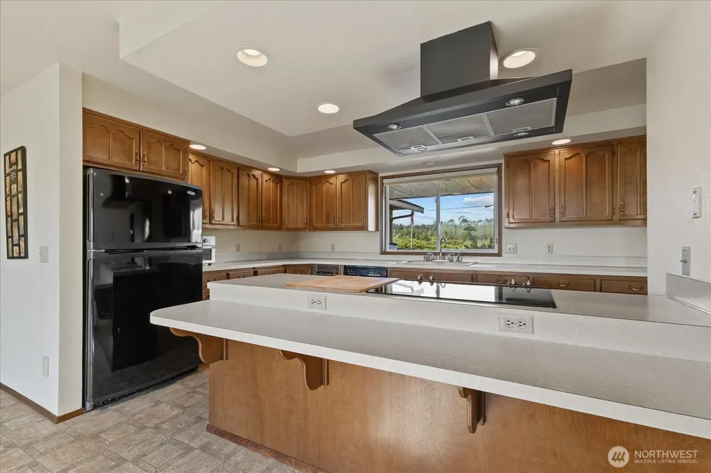 15727 19th Avenue NE Arlington WA 98223