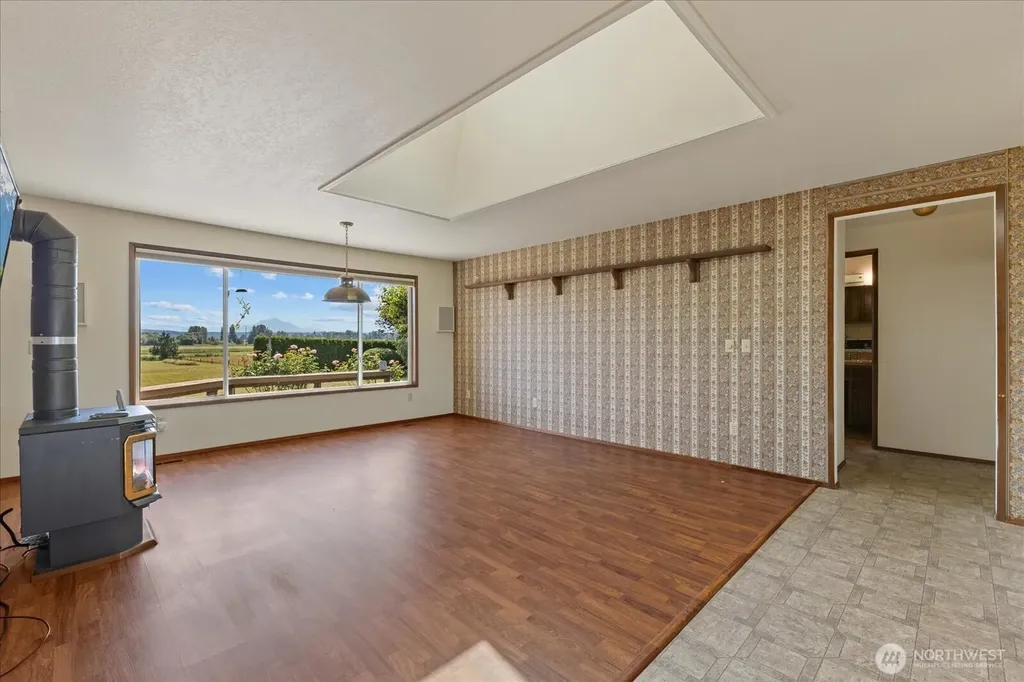 15727 19th Avenue NE Arlington WA 98223