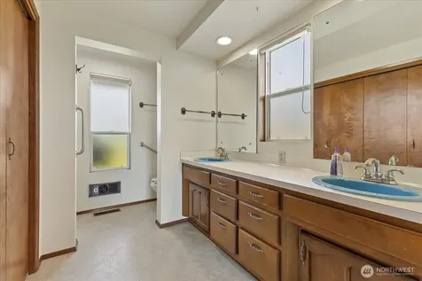 15727 19th Avenue NE Arlington WA 98223