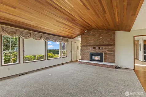 15727 19th Avenue NE Arlington WA 98223