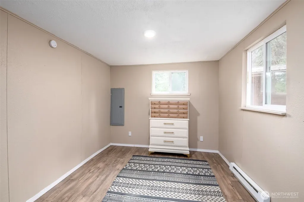 1207 E Madrona Boulevard NW Lakebay WA 98349