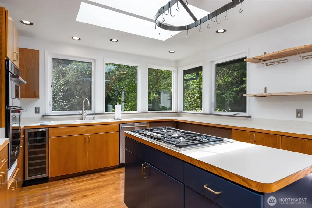 18104 76th Avenue W Edmonds WA 98026