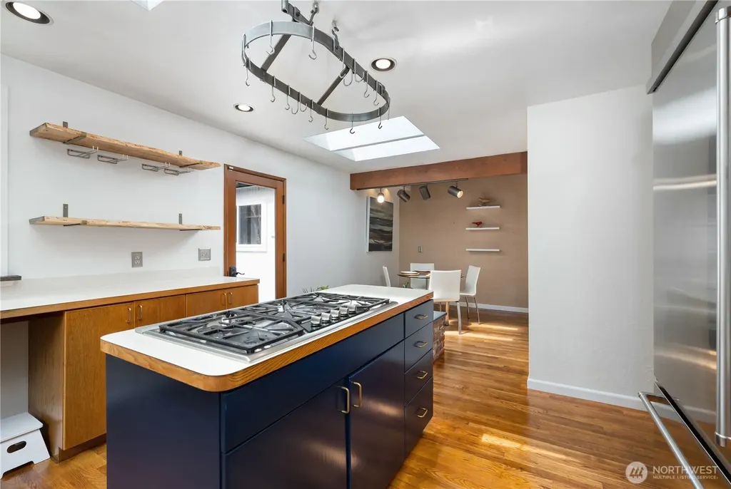 18104 76th Avenue W Edmonds WA 98026