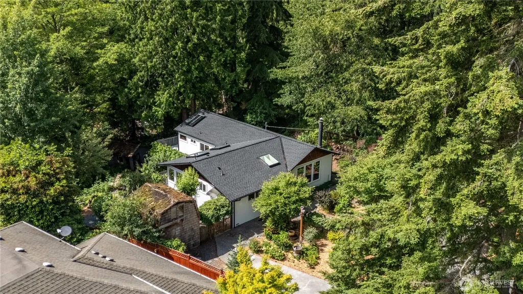 18104 76th Avenue W Edmonds WA 98026