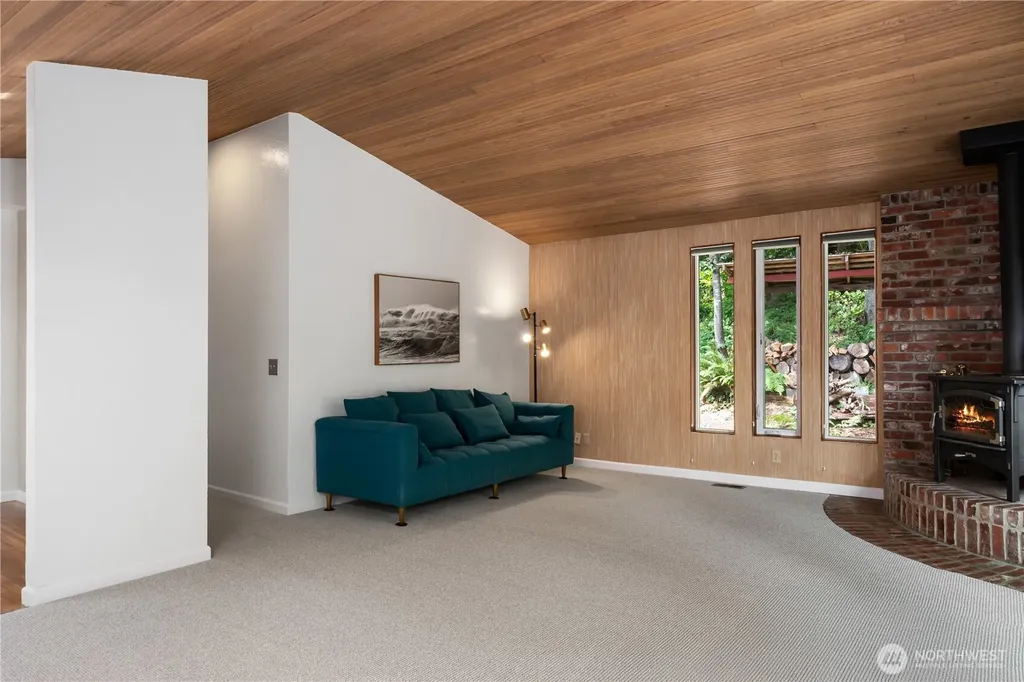 18104 76th Avenue W Edmonds WA 98026