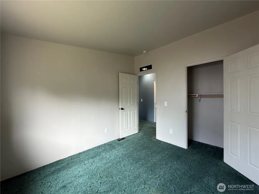 1704 S Delores Place Port Angeles WA 98363