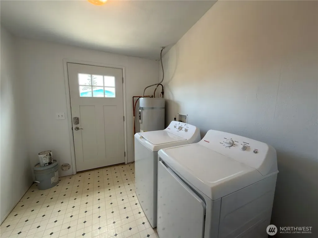 1704 S Delores Place Port Angeles WA 98363