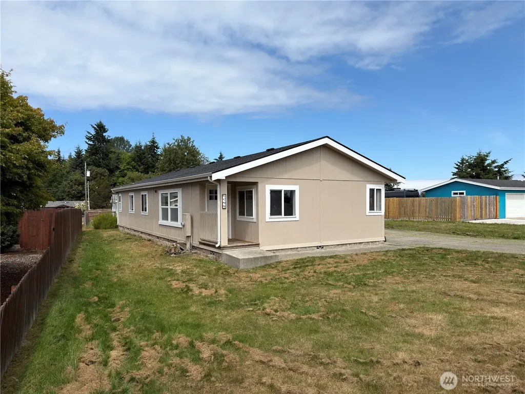 1704 S Delores Place Port Angeles WA 98363