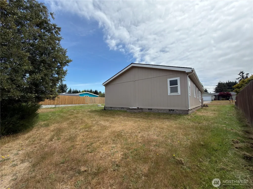 1704 S Delores Place Port Angeles WA 98363