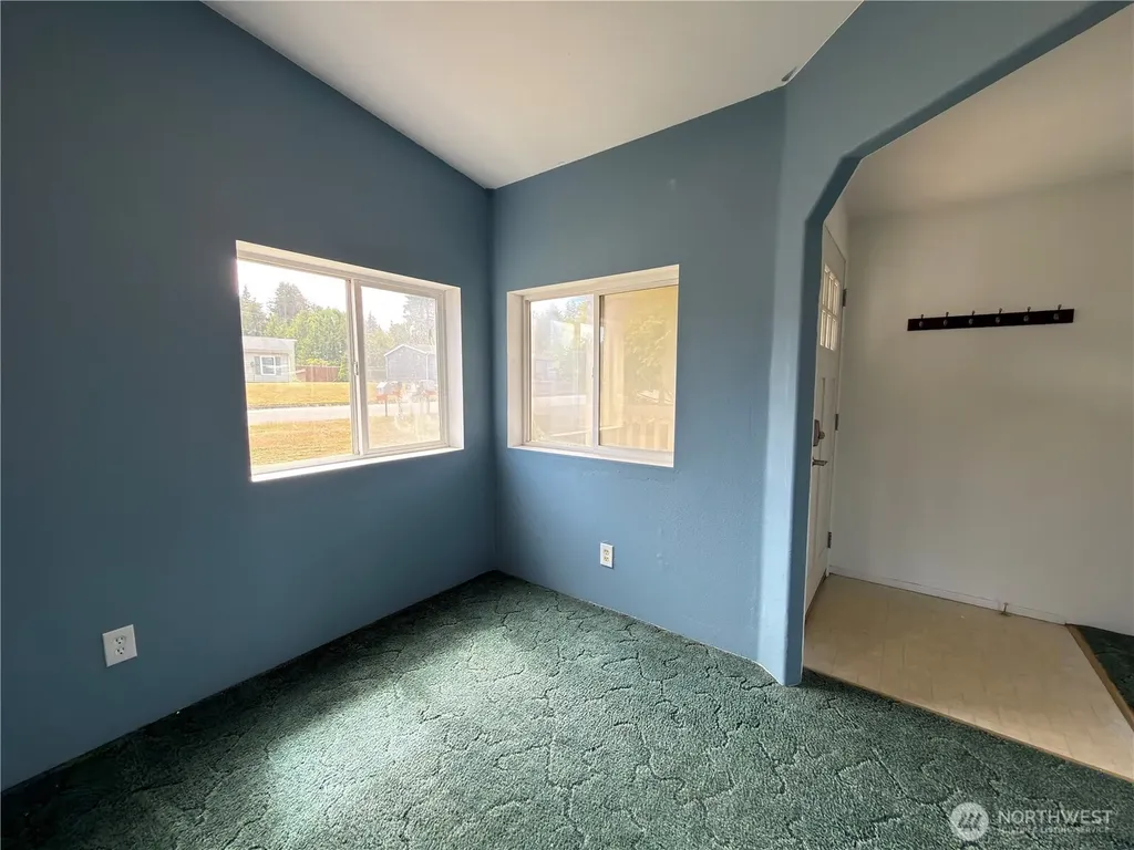 1704 S Delores Place Port Angeles WA 98363