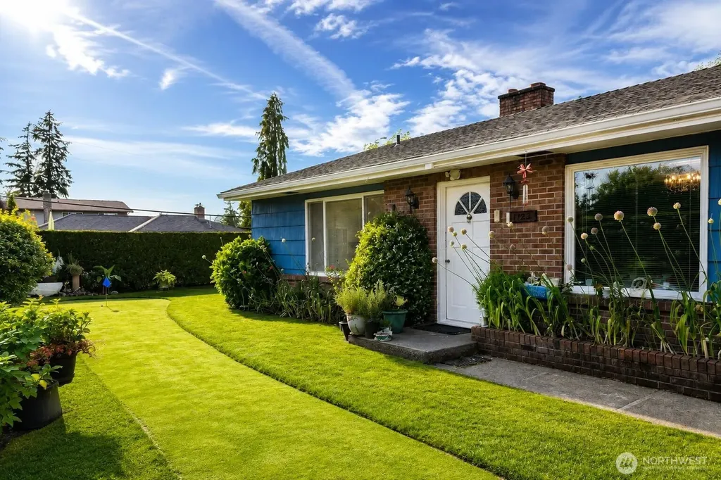 1323 Violet Meadow Street S Tacoma WA 98444