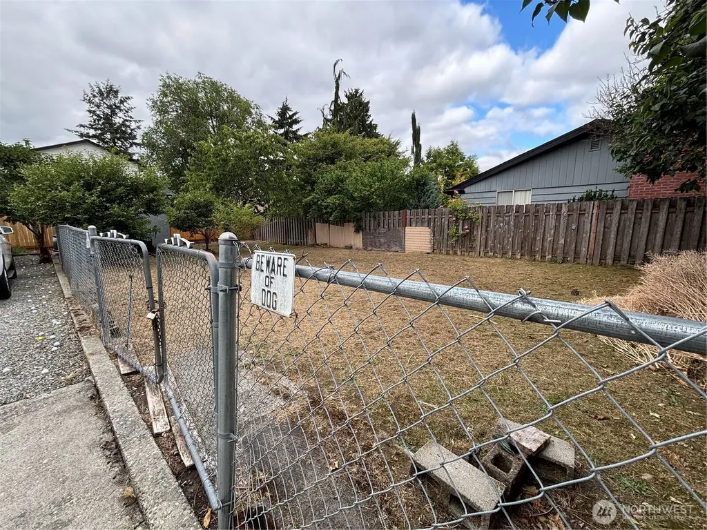 1323 Violet Meadow Street S Tacoma WA 98444