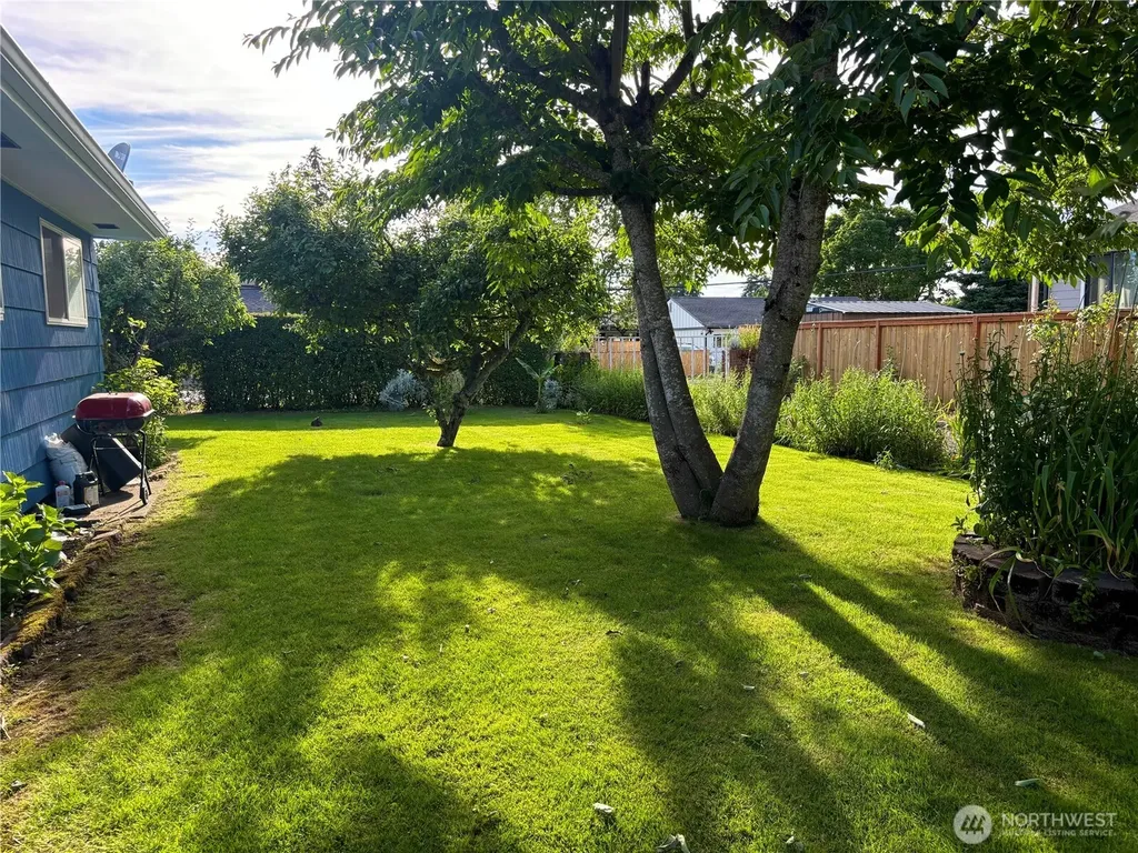 1323 Violet Meadow Street S Tacoma WA 98444