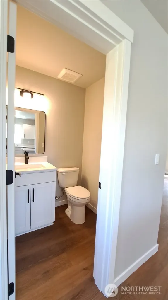 3111 E Camellia Way Port Orchard WA 98366