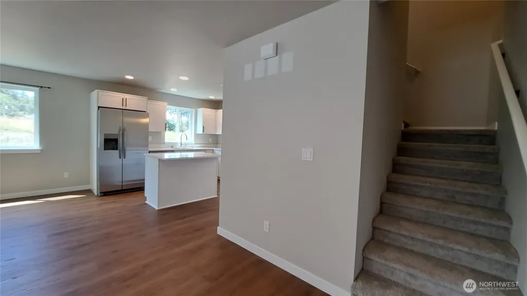 3111 E Camellia Way Port Orchard WA 98366