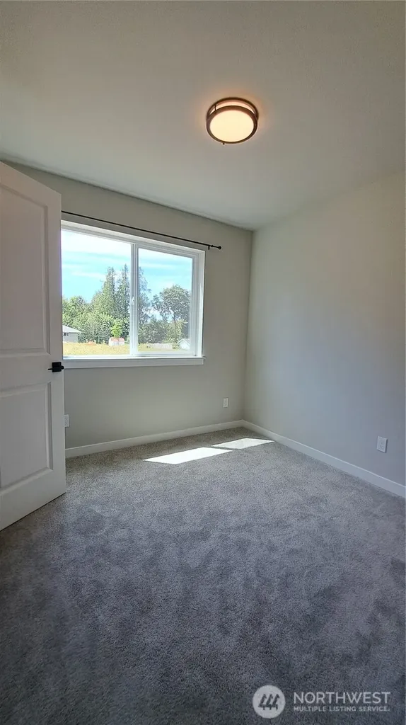 3111 E Camellia Way Port Orchard WA 98366