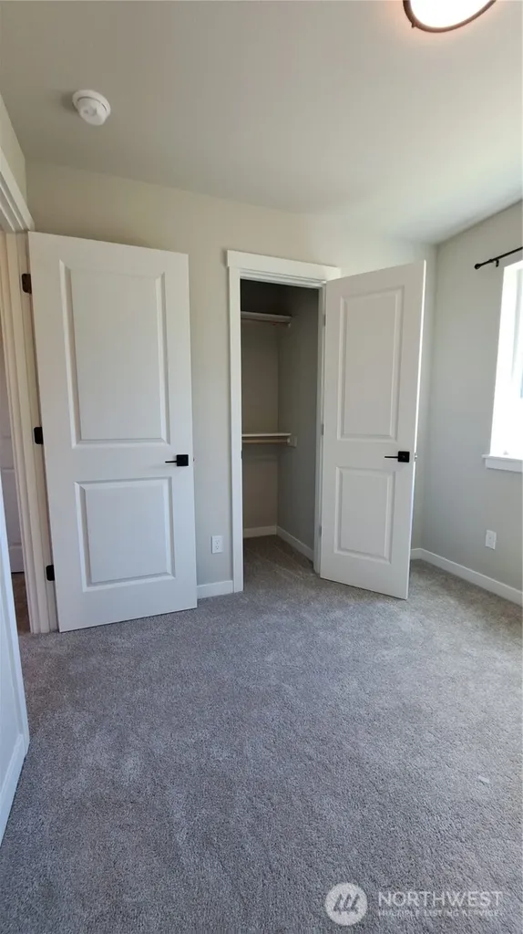 3111 E Camellia Way Port Orchard WA 98366