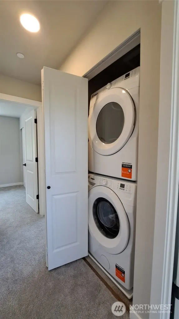 3111 E Camellia Way Port Orchard WA 98366