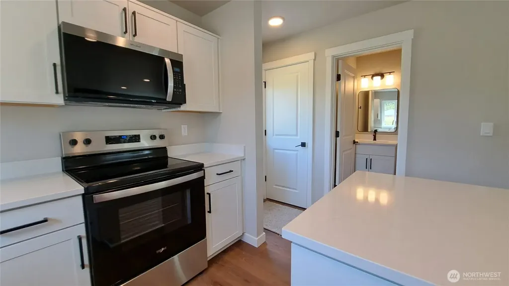 3111 E Camellia Way Port Orchard WA 98366