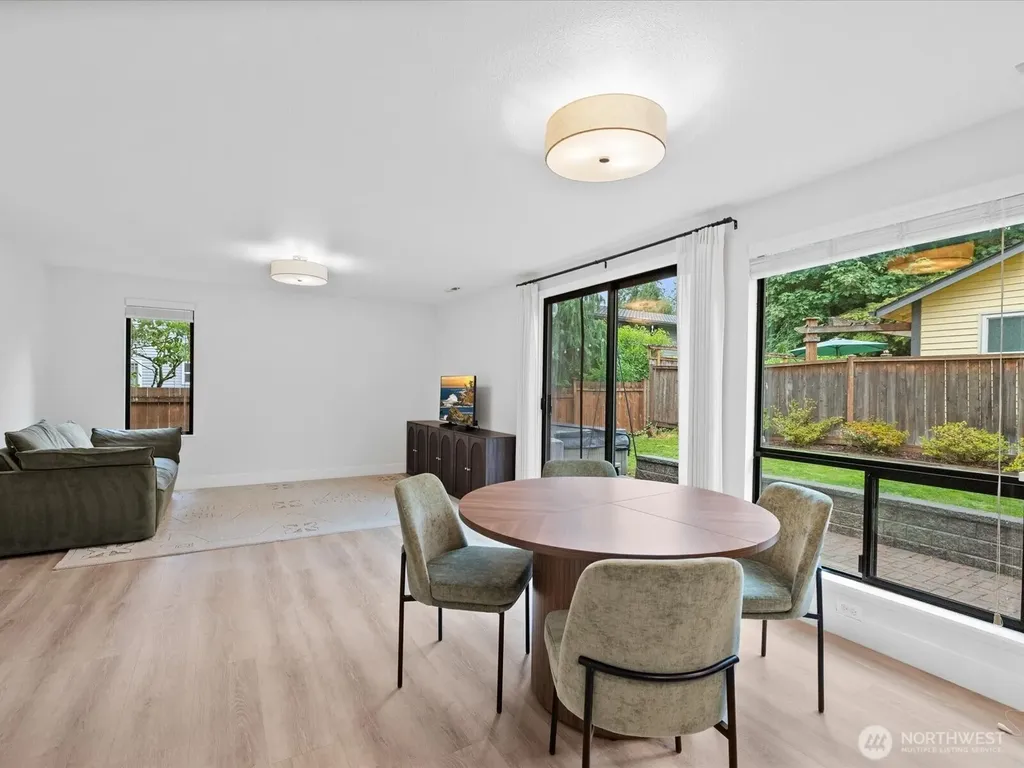 16116 SE 116th Street Renton WA 98058