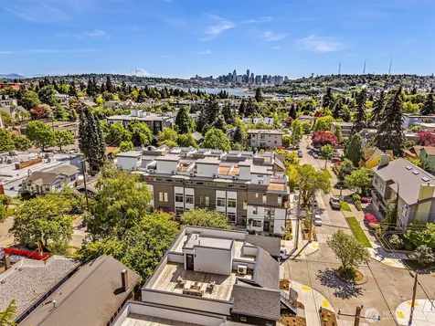 4464 Midvale Avenue N Seattle WA 98103