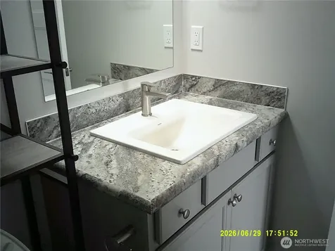 1621 SW Mulberry Place Oak Harbor WA 98277