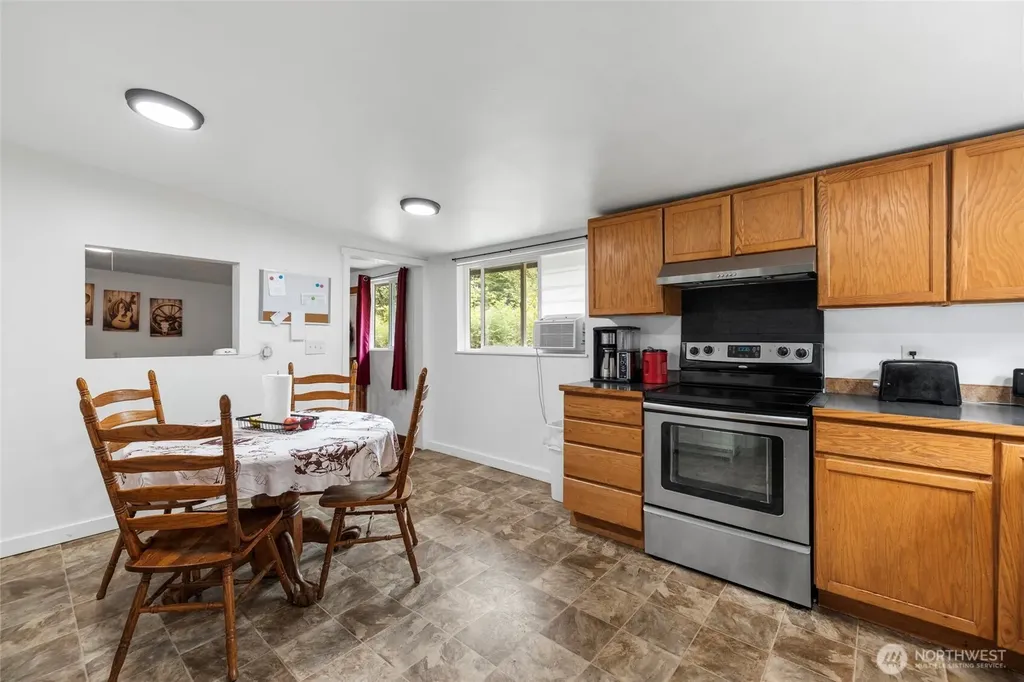 4059 Old Hwy 99 North Road Burlington WA 98233