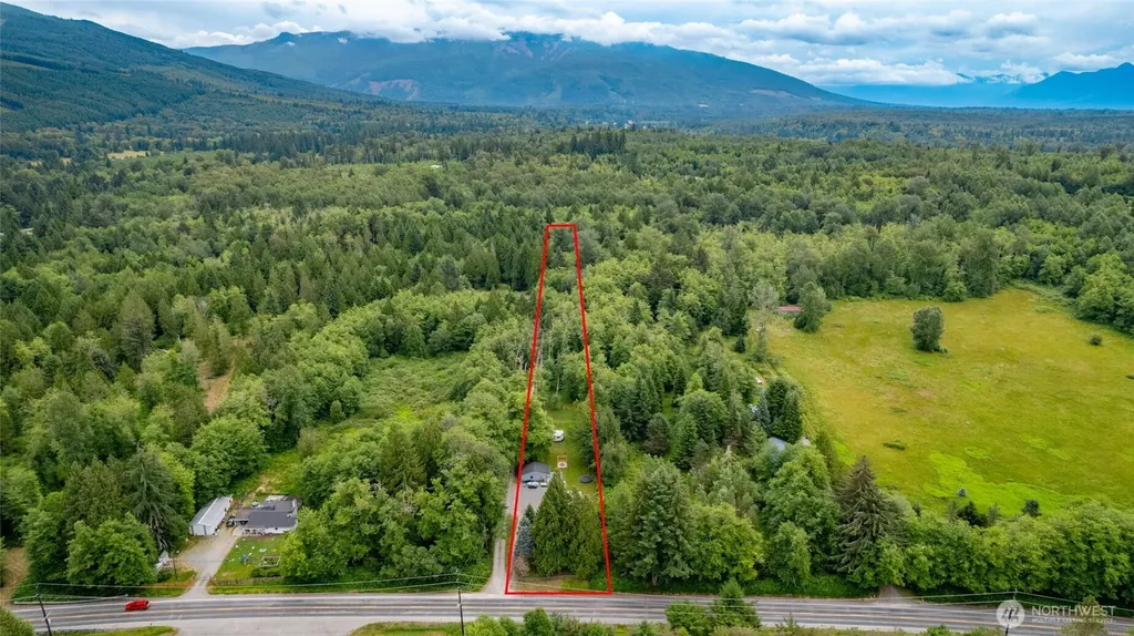 4059 Old Hwy 99 North Road Burlington WA 98233