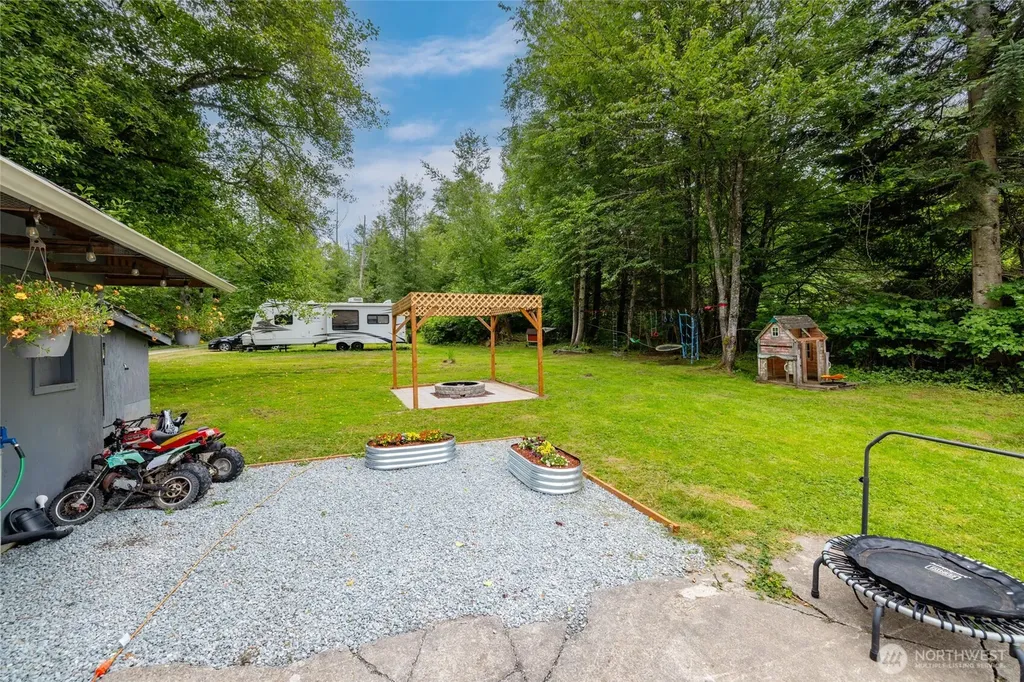 4059 Old Hwy 99 North Road Burlington WA 98233