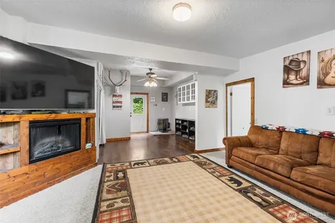 4059 Old Hwy 99 North Road Burlington WA 98233