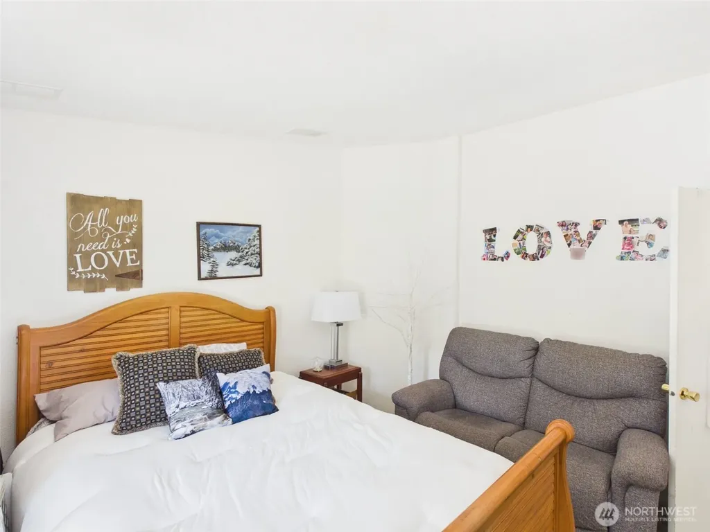 19 Louie Creek Road Curlew WA 99118