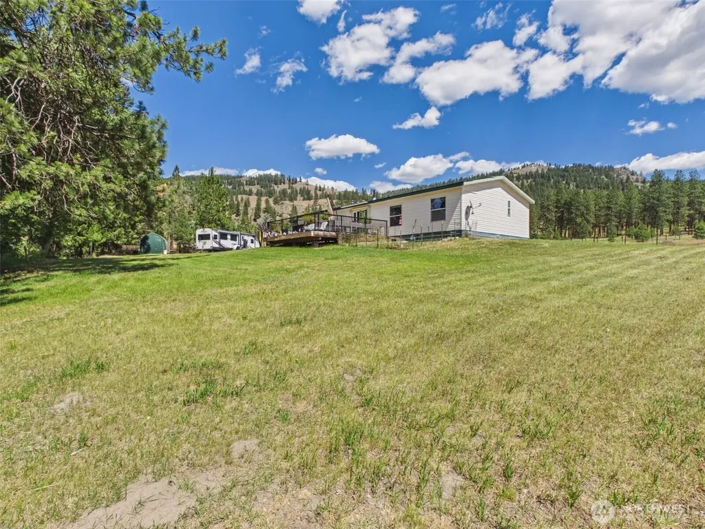 19 Louie Creek Road Curlew WA 99118