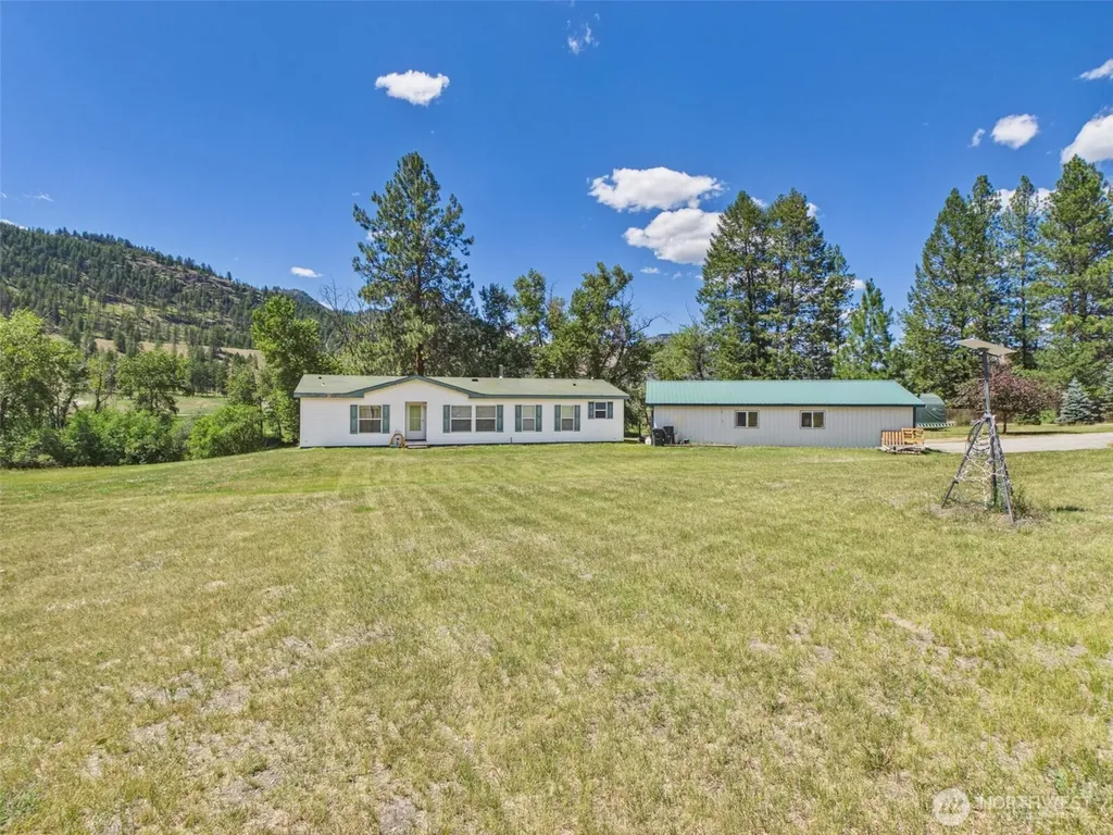 19 Louie Creek Road Curlew WA 99118
