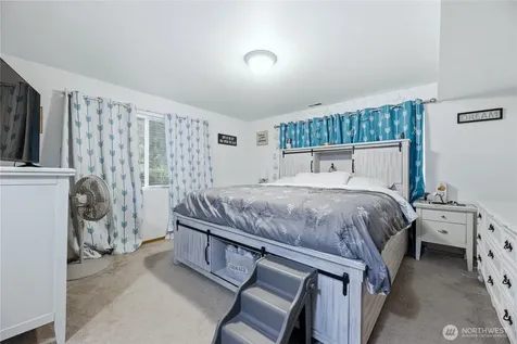 18821 Rampart Drive SE Yelm WA 98597