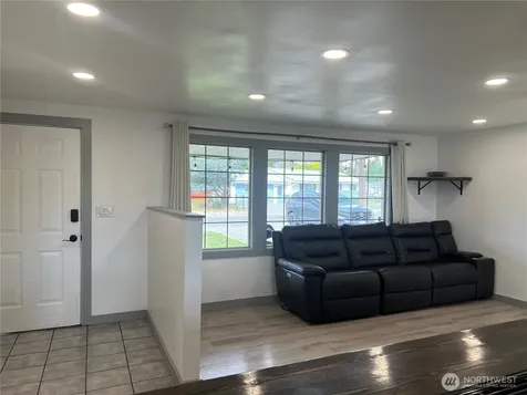 612 Skyview Drive Omak WA 98841