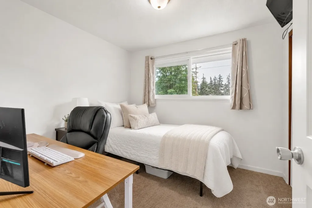 9801 119th Street SW Lakewood WA 98498