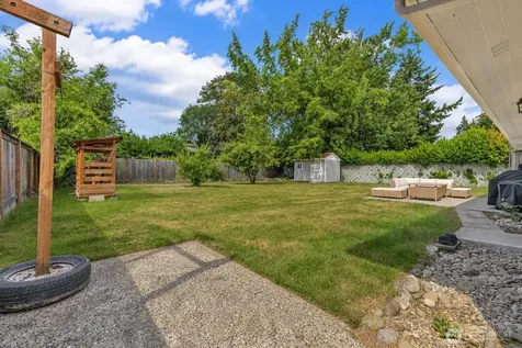 9801 119th Street SW Lakewood WA 98498
