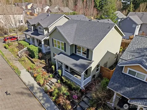 36703 SE Gravenstein Court Snoqualmie WA 98065