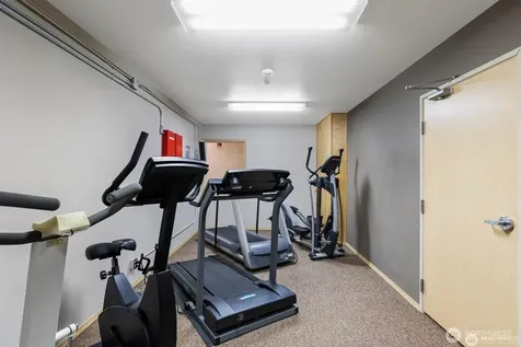 2818 Grand Avenue Everett WA 98201