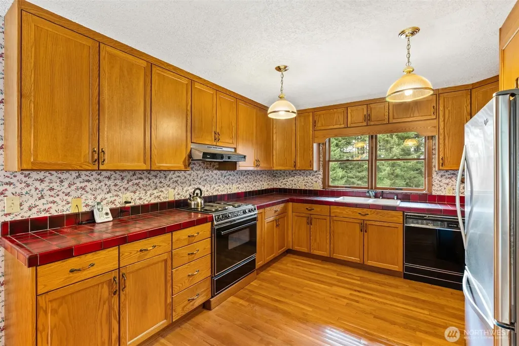 251 John Road Chehalis WA 98532