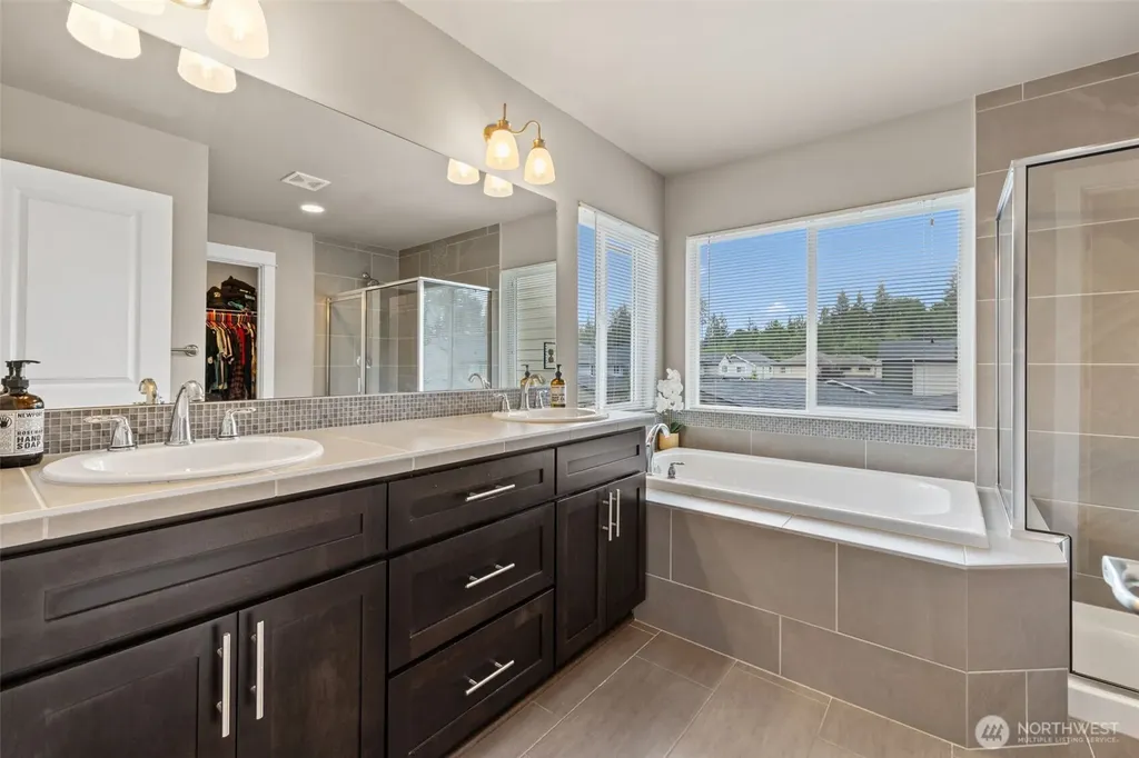 13103 183rd Avenue E Bonney Lake WA 98391
